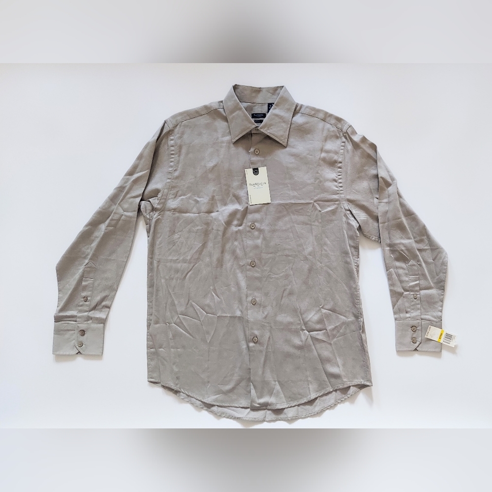 Van Heusen Studio Men's Medium 15-15 1/2 Long Sleeve Button Down Dress Shirt NWT